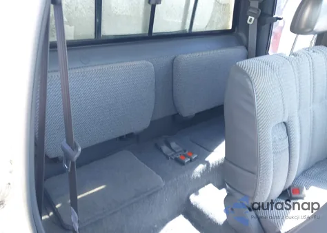 1994 Toyota Pickup 1/2 Ton Ex Long Whlbse Dx z USA, uszkodzony, nr VIN 4TARN13P2RZ233387